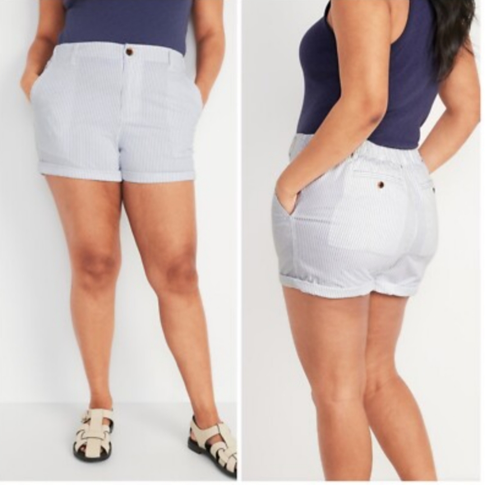 NWT Old Navy Everyday Chino Shorts In White/ Navy Pinstripe Combo Size 4X